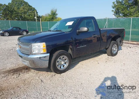 2012 Chevrolet Silverado 1500 Work Truck z USA, uszkodzony, nr VIN 1GCNCPEX1CZ173375